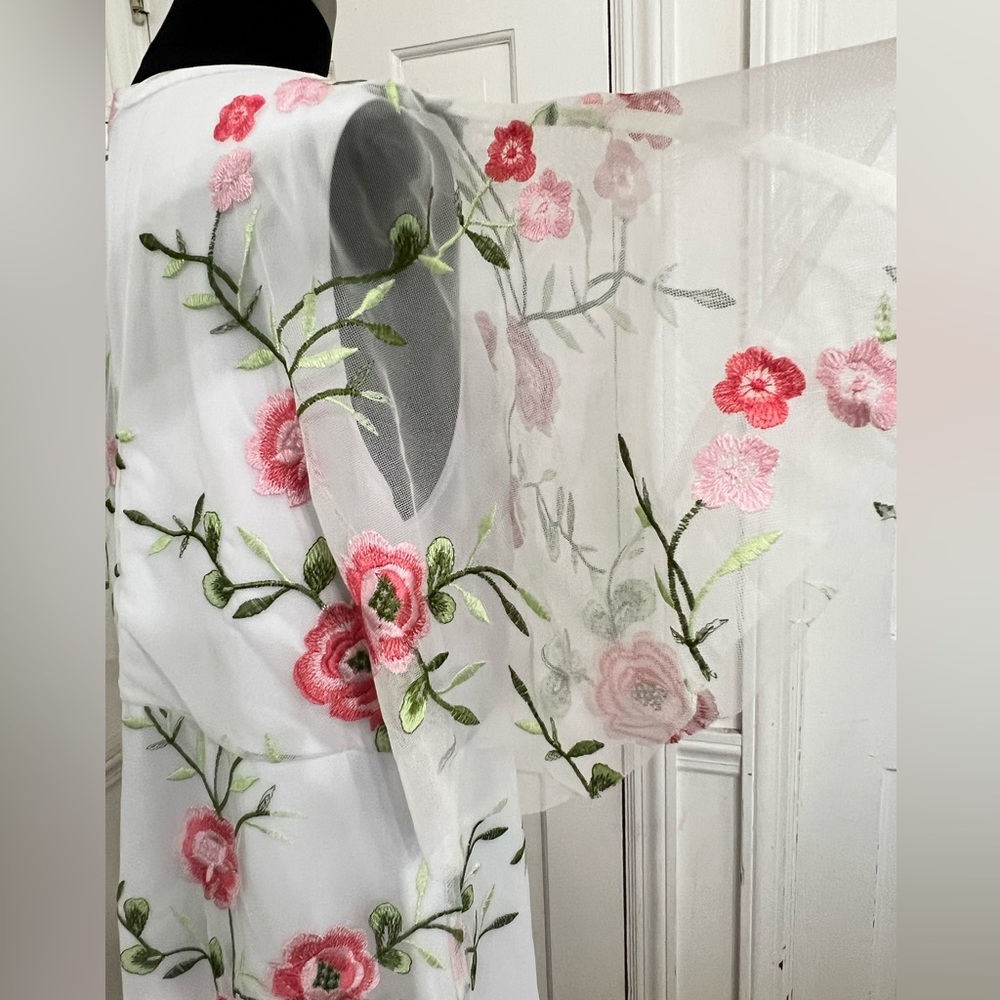 Kiyonna Floral V-Neck Wedding Dress - Picture 9 of 16